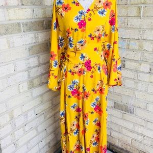 Plus Size Floral Jumpsuit